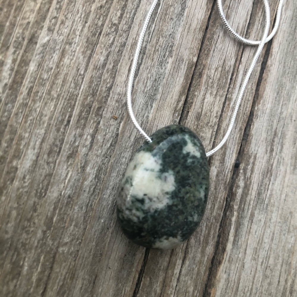 Sold - Picture 3 of 12